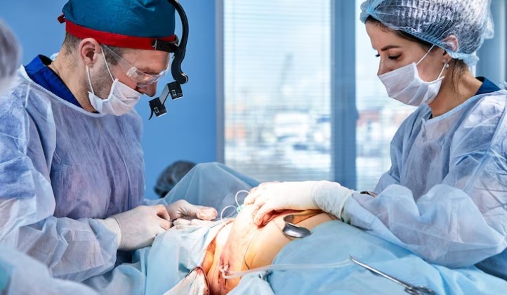 Best Endovascular Surgeon Specialist in Noida