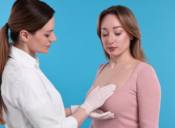 Best Breast Fibroadenoma in Noida